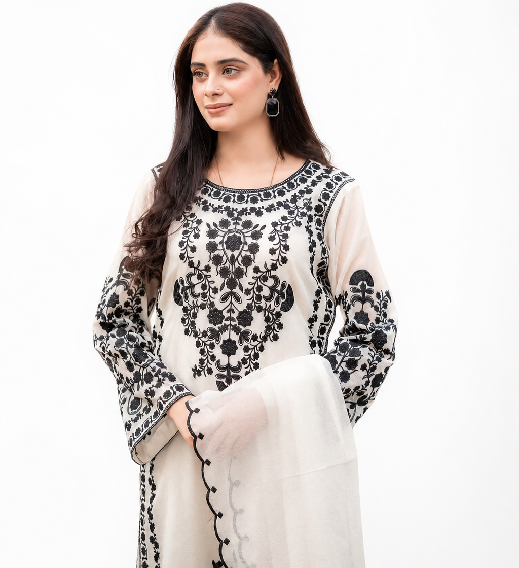 Agha Noor Embroidered 3 Piece Lawn Suit